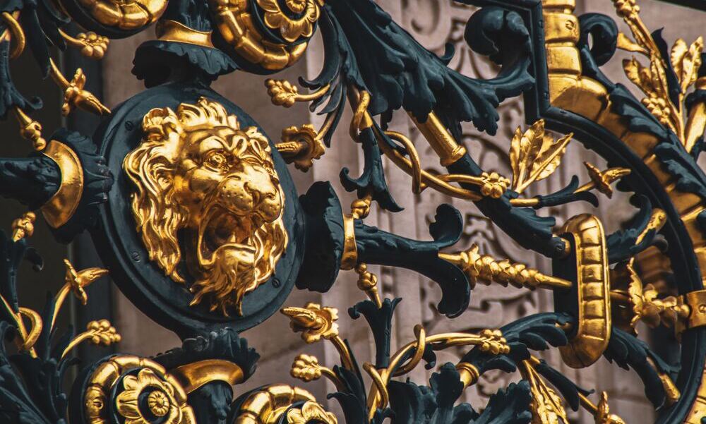 What is The Lion's Gate All About? 2023 Leo Season